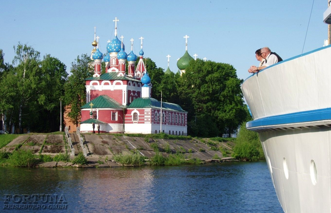 Круиз из Москвы в Казань и обратно, теплоход "Максим Литвинов", сезон 2