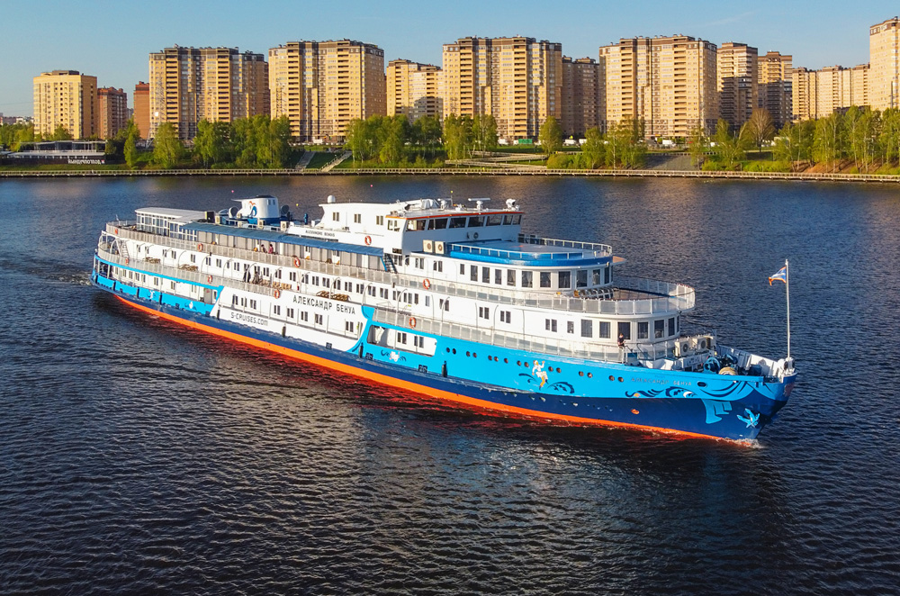 Круиз "Москва - Углич - Ярославль - Кинешма - Юрьевец - Нижний Новгород - Казань - Елабуга - Сарапул - Пермь - Чайковский - Чистополь - Тольятти - Балаково - Саратов - Волгоград - Романовская - Ростов-на-Дону - Старочеркасская - Ильевка - Астрахань - Никольское - Волгоград - Усовка - Самара - Ульяновск - Чебоксары - Чкаловск - Кострома - Мышкин - Москва", теплоход "Александр Бенуа"