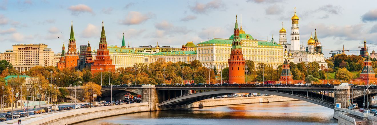 Круиз из Санкт-Петербурга в Москву, теплоход "Лебединое озеро"
