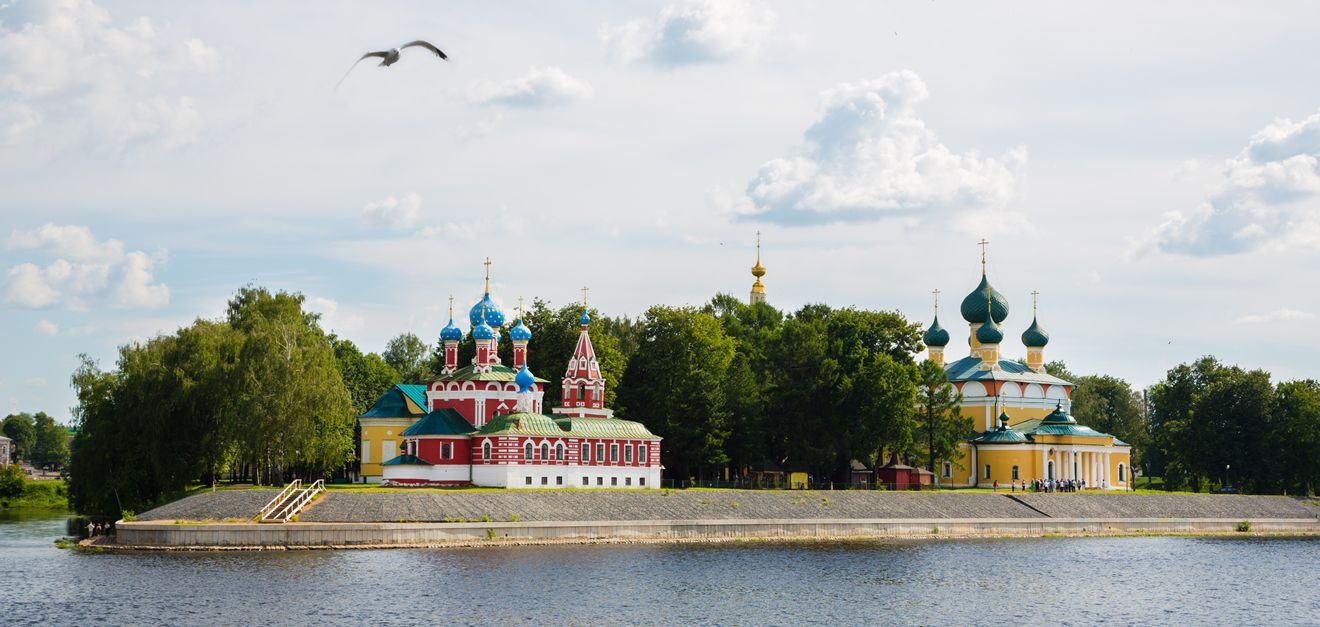 Круиз из Санкт-Петербурга в Москву, теплоход "Игорь Стравинский"