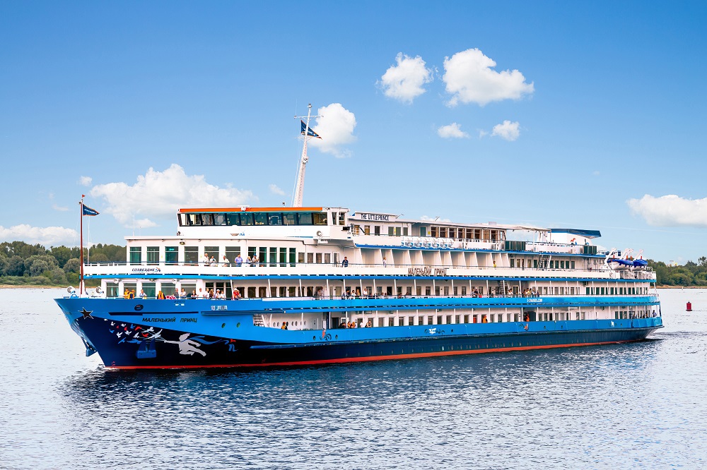 Круиз "Санкт-Петербург - Свирьстрой - Кижи - Петрозаводск - Вытегра - Череповец - Дубна - Москва", теплоход "Маленький принц"