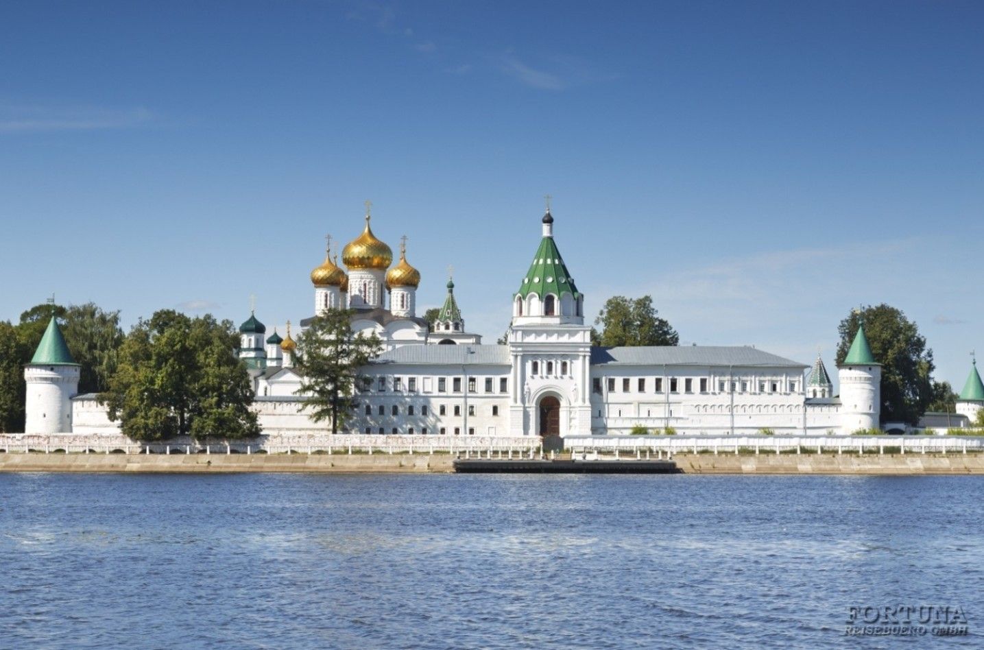 Круиз "Левитановский Плёс" из Москвы, теплоход "Волга Дрим" 5*