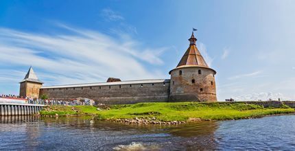 Экскурсионный круиз в музей "Прорыв" и крепость "Орешек"