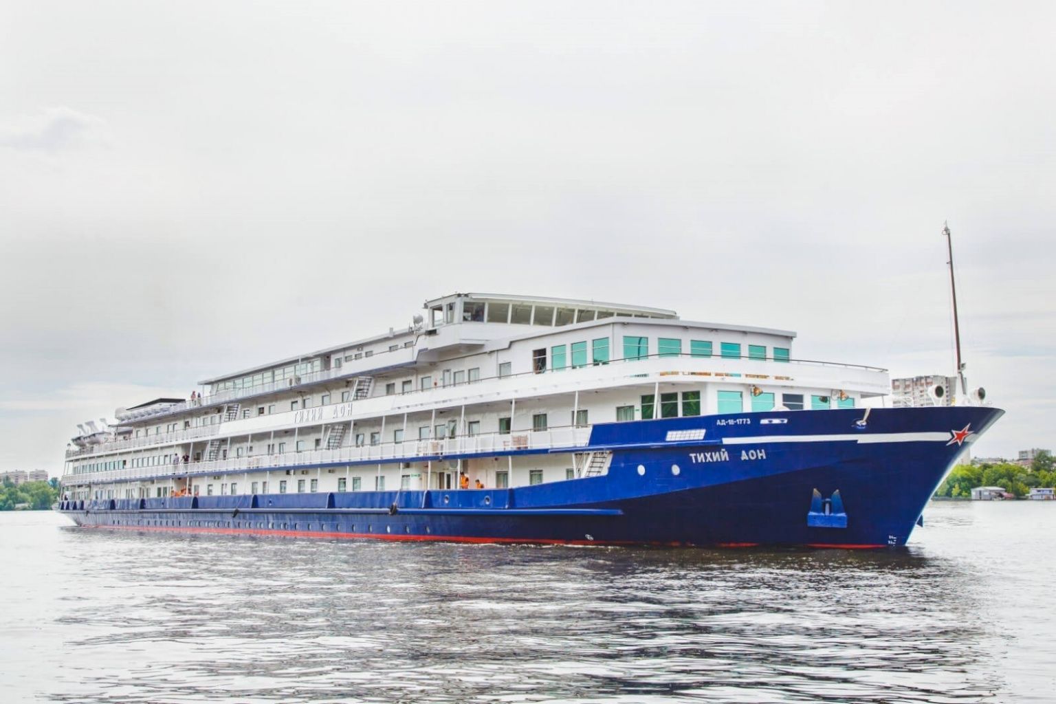 Круиз из Ростова-на-Дону в Астрахань и обратно, теплоход "Тихий Дон"