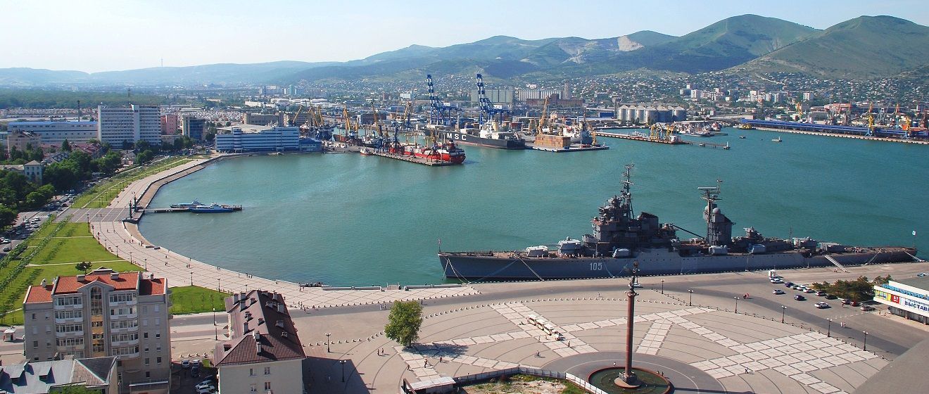 Круиз "Ростов-на-Дону - Ейск - Порт Кавказ - Крымский мост - Новороссийск - Анапа" Круиз по Черному морю на теплоходе "Мустай Карим"