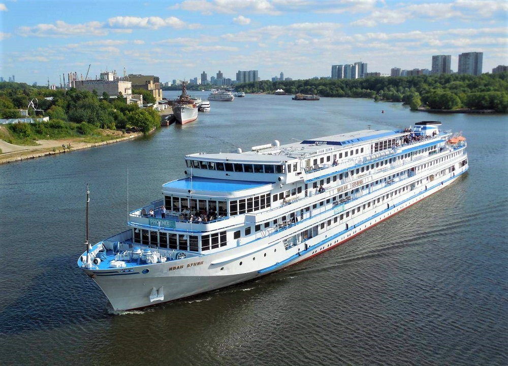 Круиз "Нижний Новгород - Казань - Тетюши - Ульяновск - Самара - Казань - Нижний Новгород", теплоход "Иван Бунин"