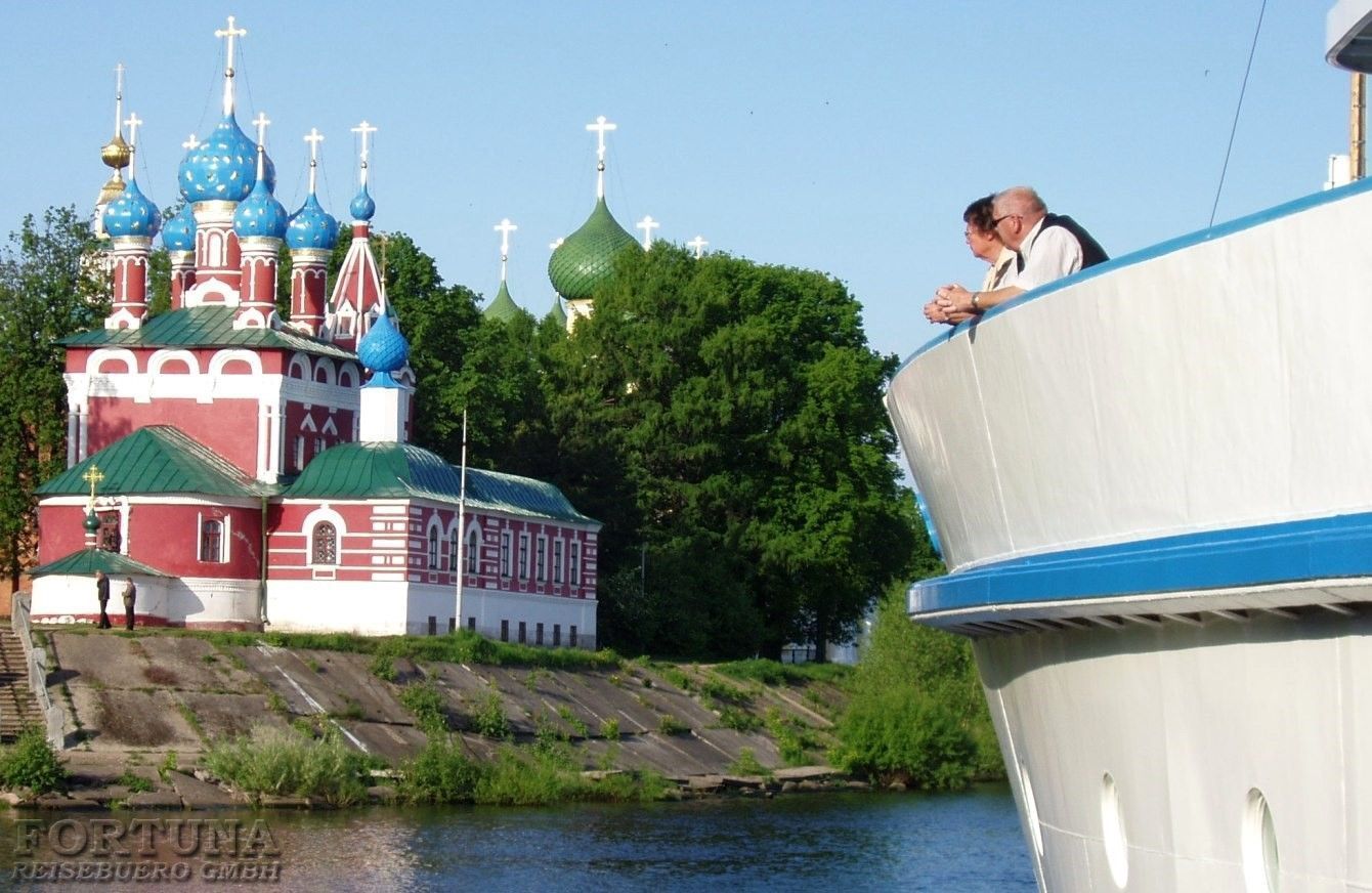 Круиз на Валаам и Кижи, теплоход "Антон Чехов"