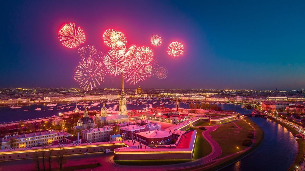 Водная прогулка "Петровский фестиваль огня"