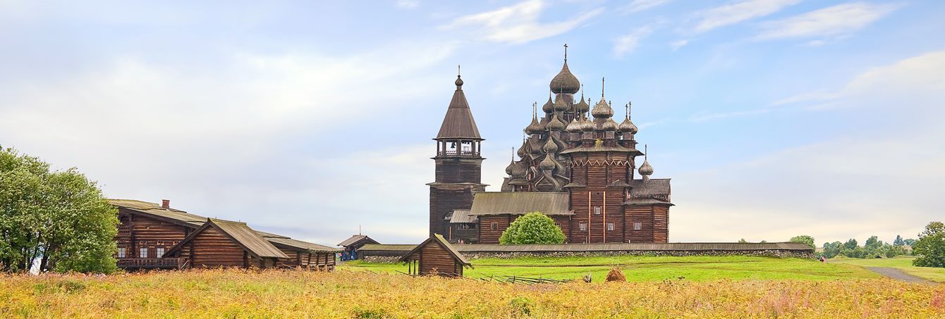 Круиз на Валаам и Кижи из Петербурга, теплоход "Симфония севера", сезон 2