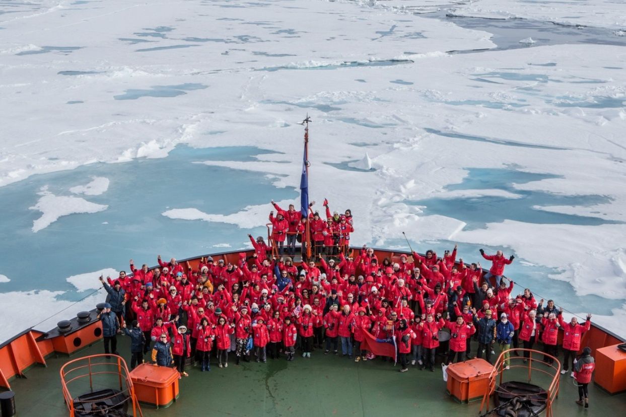 Круиз на Северный полюс к «Вершине мира» на ледоколе 50 лет Победы Экспедиции экстракласса 2026 - 2027 13 ДНЕЙ / 12 НОЧЕЙ