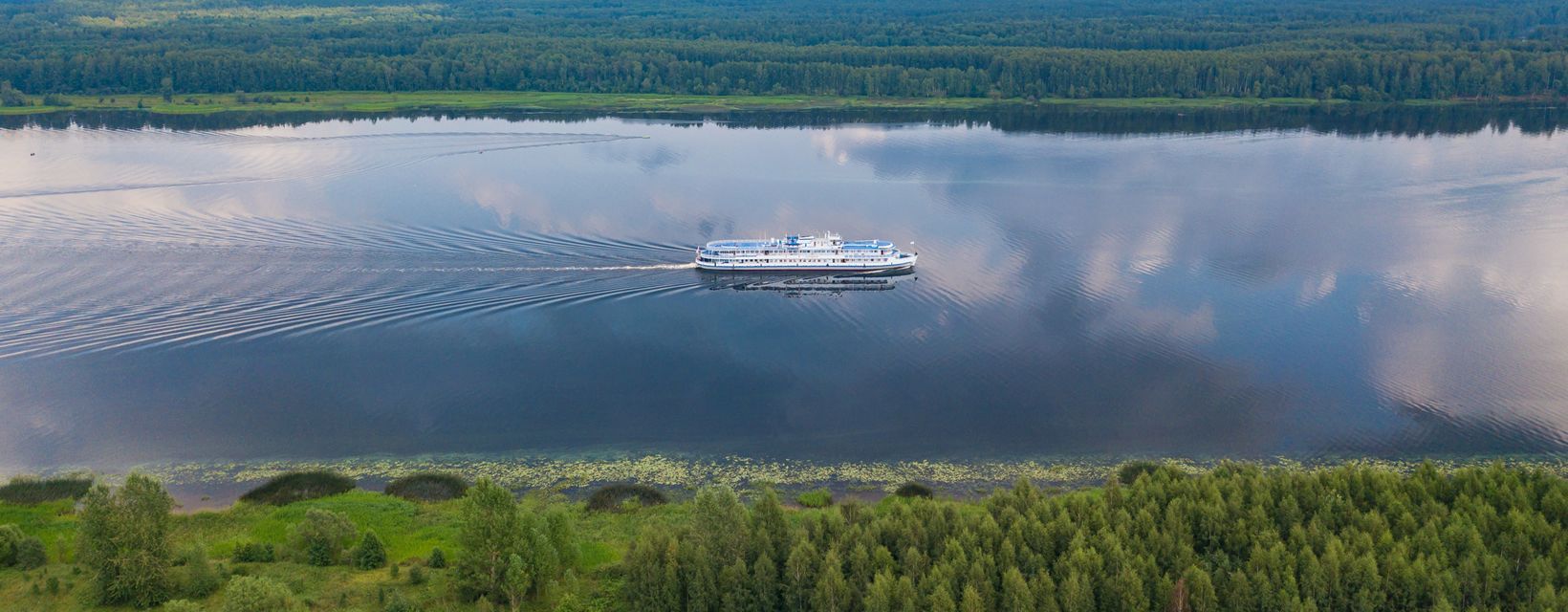 Круиз из Казани в Москву, теплоход "Максим Литвинов"
