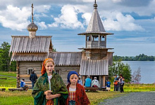 Круизы из Петербурга по Карелии. Мандроги