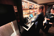 Экскурсии по Неве, теплоход ледового класса Шустрый Бобёр