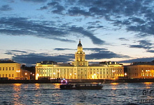 Ночная водная экскурсия на теплоходе "Разводные мосты". Кунсткамера