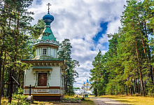 Остров Коневец. Часовня Успения Божией Матери