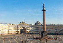 Речной круиз из Москвы в Санкт-Петербург. Дворцовая площадь в Петербурге